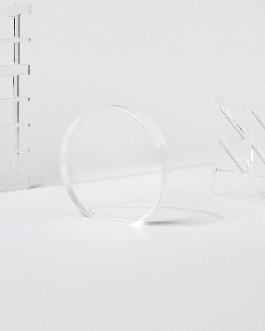 Acrylglas Pokal im VITRA SOL runden Ehrentafeln-Format zum Personalisieren Sustain Awards
