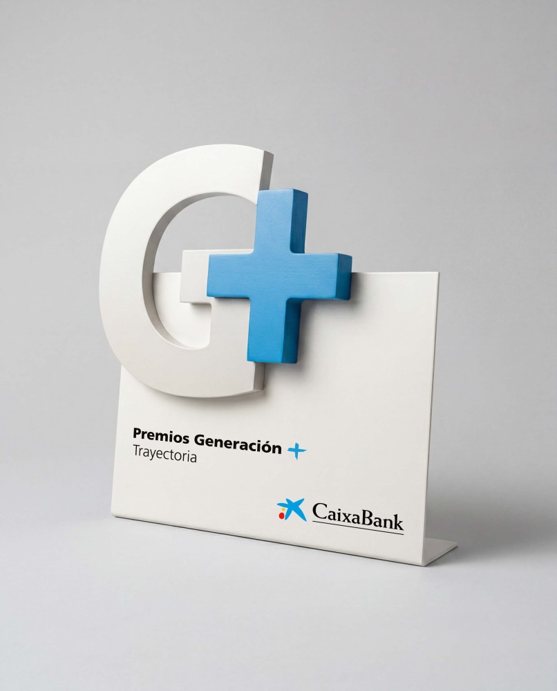 Premios Generación+ Trophäe von Sustain Awards 2